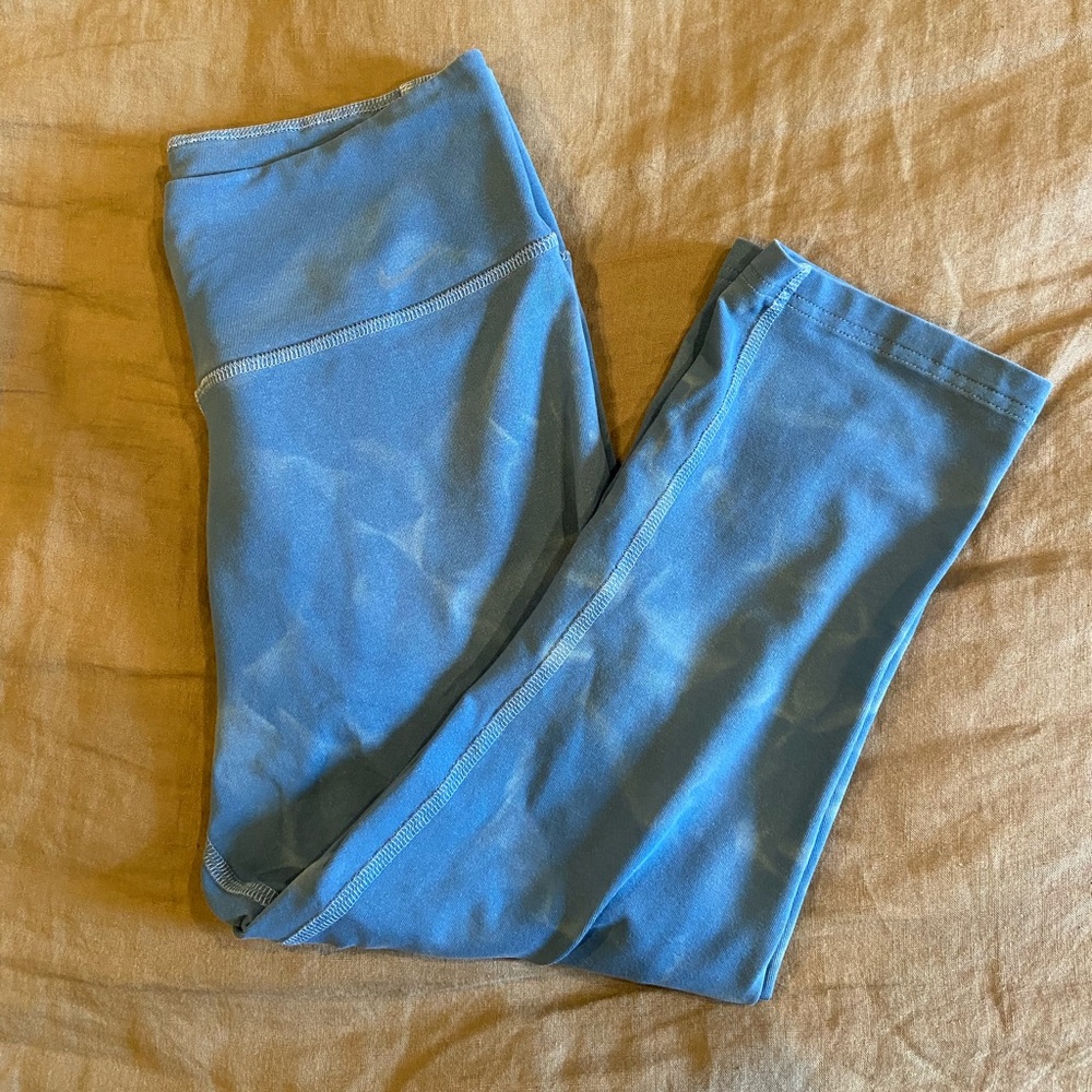 Nike crop leggings